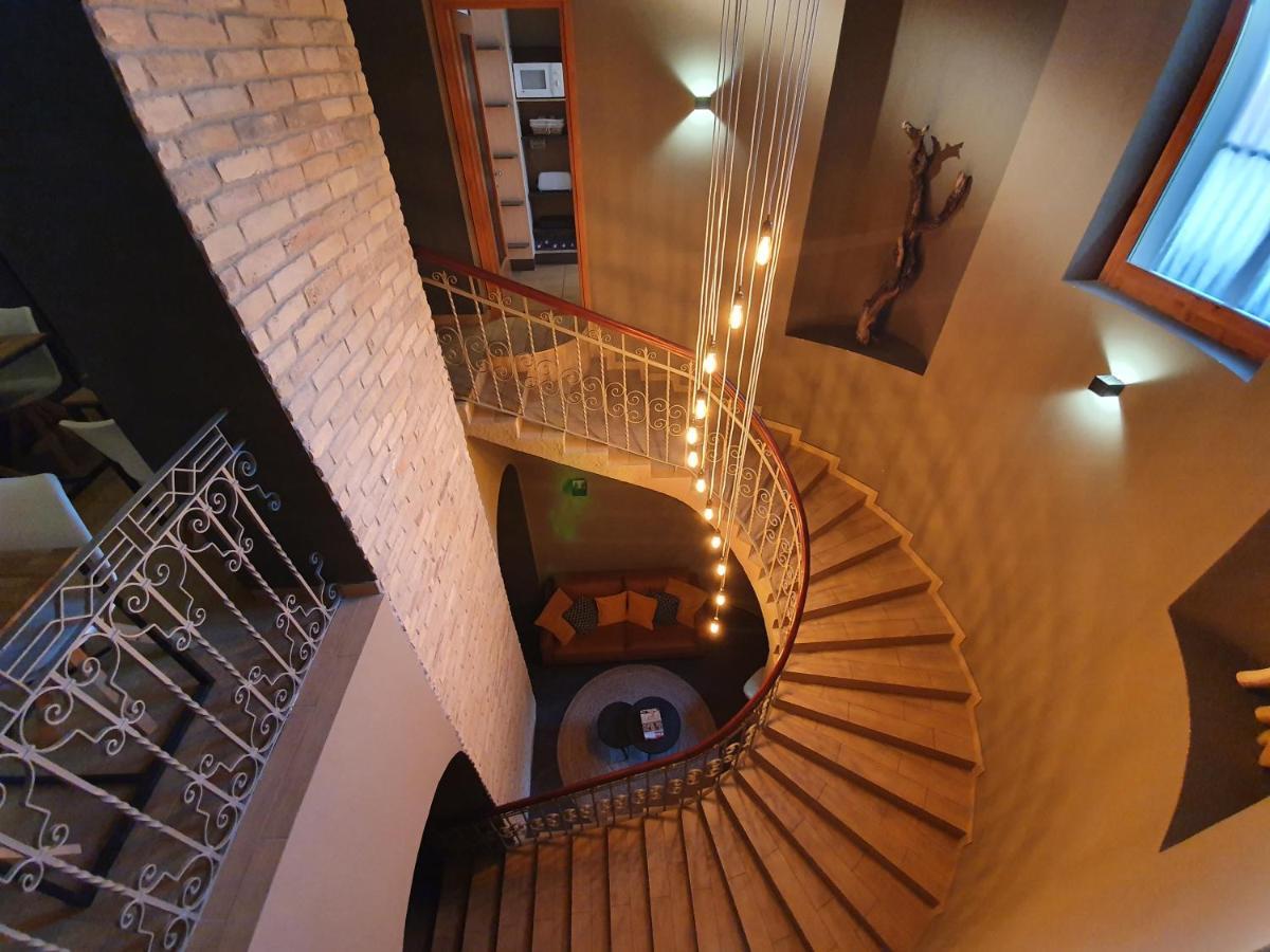 Deak Panzio Bed & Breakfast Nagykoros Exterior foto